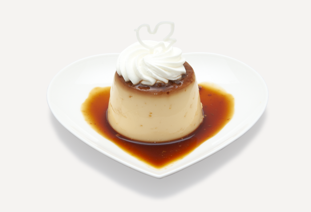 トラディショナルプリン (ホイップクリーム添え)