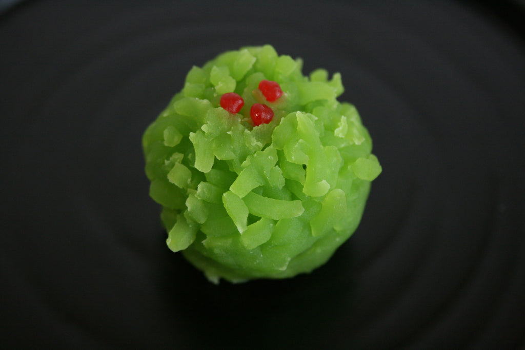 (242)万両（まんりょう）