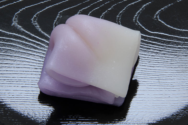 唐衣（からごろも）