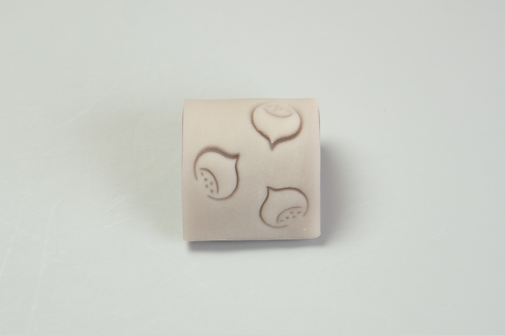 栗拾い（くりひろい）