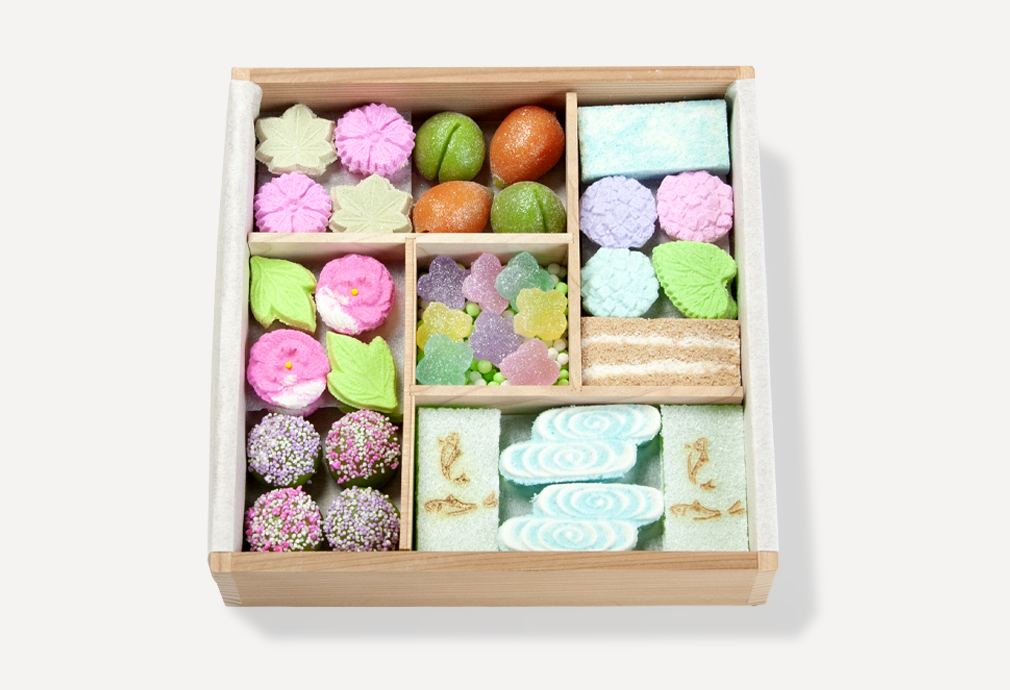 お干菓子『紫陽花』(杉折)