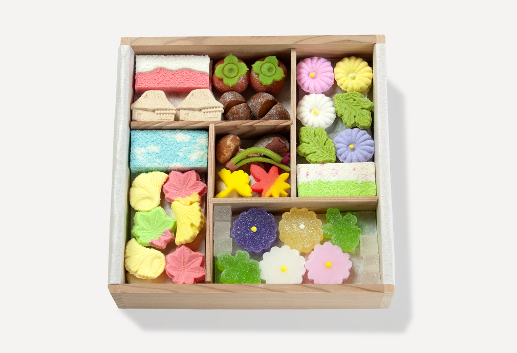 お干菓子『紅葉』（杉折）